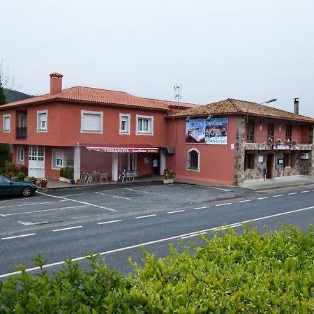 Hotel Terranova Oza de los Ríos Eksteriør bilde