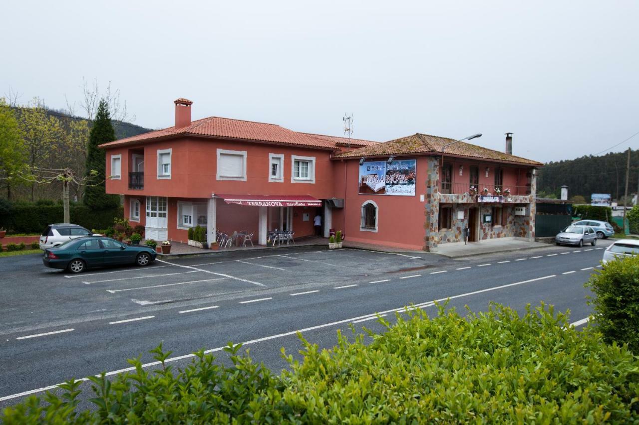Hotel Terranova Oza de los Ríos Eksteriør bilde